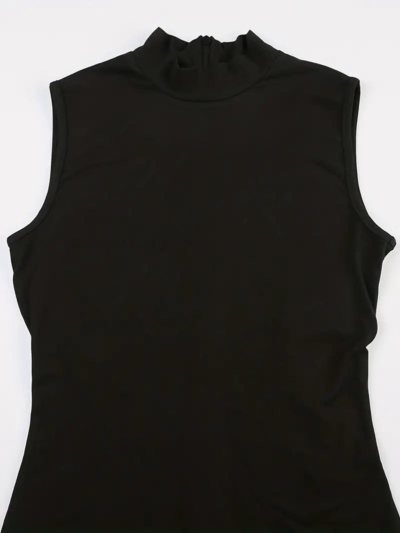 Sofisticato: Mono Elegante Sin Mangas