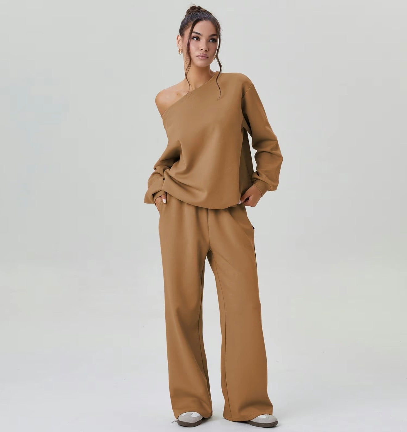 Conjunto Oversize de Un Hombro