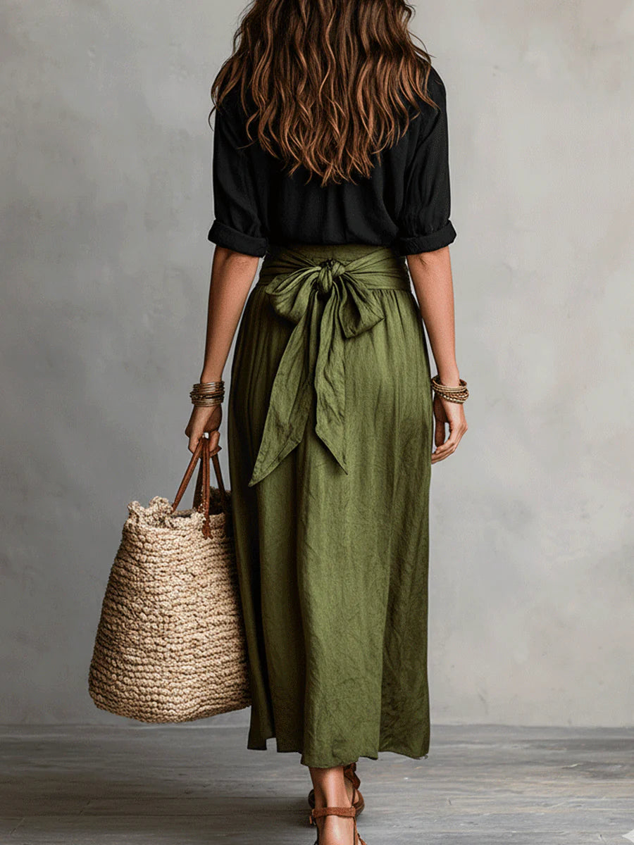 Vera - Conjunto de dos piezas: camiseta negra y falda verde oliva